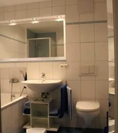 'moewennest' Macht, U Apartment